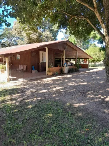 Velleda oferece espetacular sítio c/ piscina, pomar, casa ampla e estrutura campeira em co