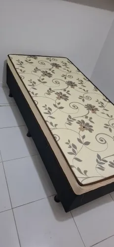 Cama box de solteiro