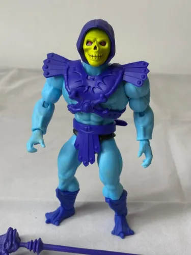Masters of the Universe Origins Esqueleto Skeletor