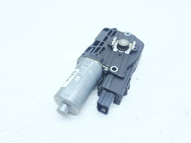Motor Teto Solar Audi Q3 Sportback 2.0 2024 3G5877795