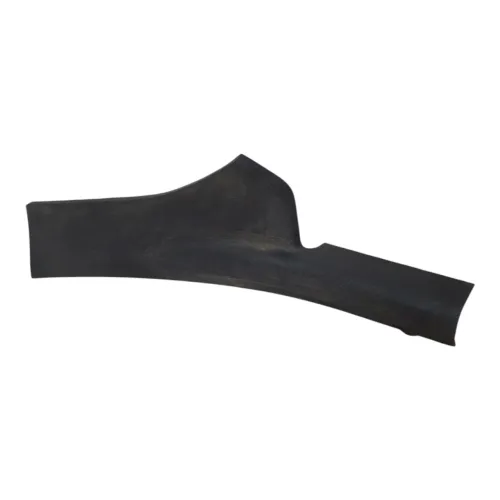 Soleira Traseira Direita Chevrolet Onix 2020 Preto