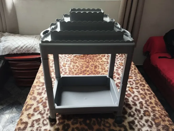 Carrinho para Manicure Dompel Só HOJE !!! 100,00