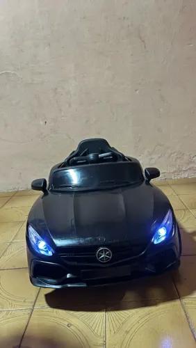 Carro infantil elétrico super conservado