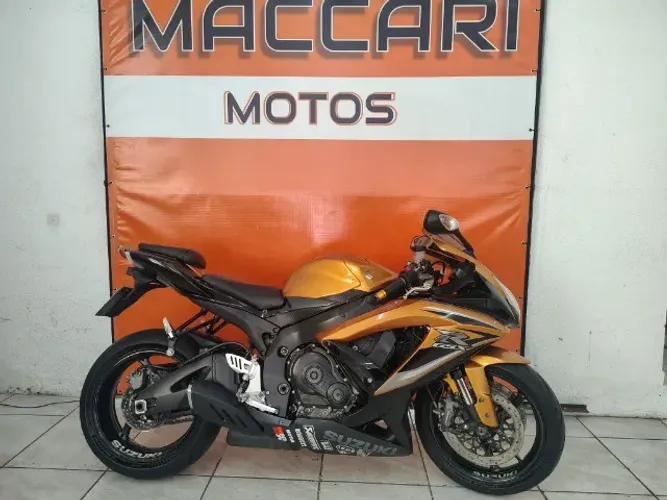 Suzuki GSX-R 750 SRAD 2011
