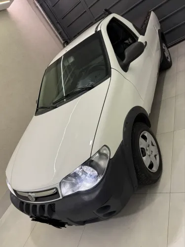 Fiat Strada 1.4 MPI Fire Flex 8V CS 2012