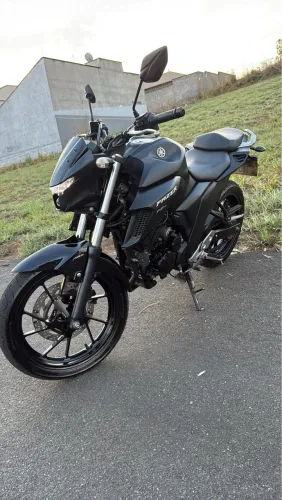 VENDE-SE FAZER 250, SEGUNDO DONO, MANUAL E CHAVE RESERVA. 20K A PEDIDA