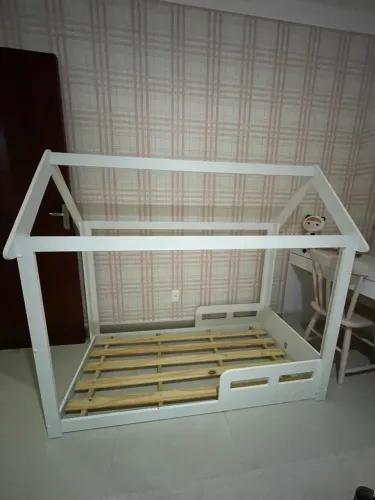 Cama montessoriana