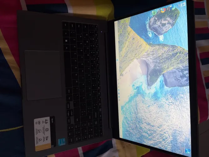 Notbook Samsung Book NP550XDA