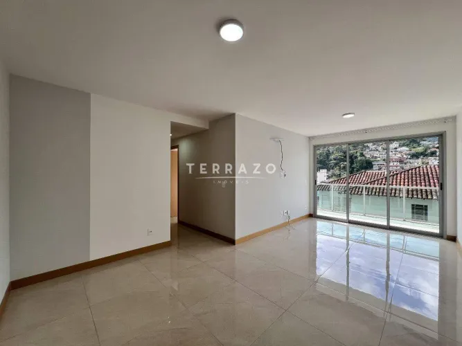Apartamento para aluguel, 2 quartos, 1 suíte, 1 vaga, Tijuca - Teresópolis/RJ