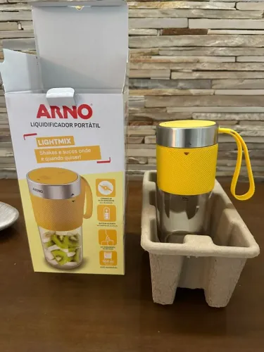 Liquidificador portátil ARNO - Nota Fiscal (nunca foi utilizado)