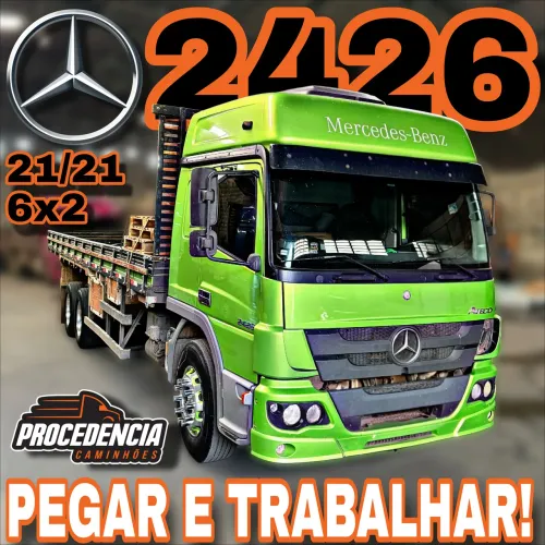 Atego 2426 6x2 2021 carroceria