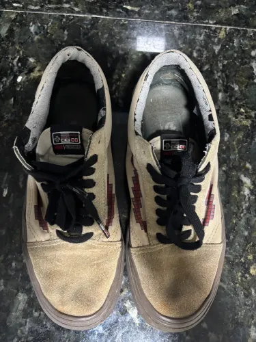Tênis Vans Nintendo com caixa