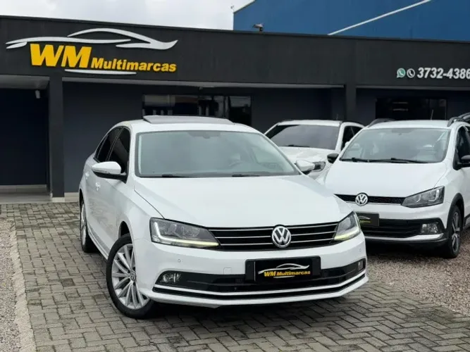 Volkswagen Jetta Comfortline 1.4 TSI 16V 4P Aut. 2018