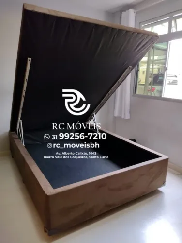 Cama Box Baú Casal Inteiriça 1,38x1,88 Blindada com Pistão a Gás - Organização e Conforto