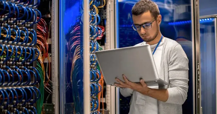 Preciso de um técnico em informática