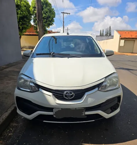Toyota Etios X 1.3 Flex 16V 5P Mec. 2018