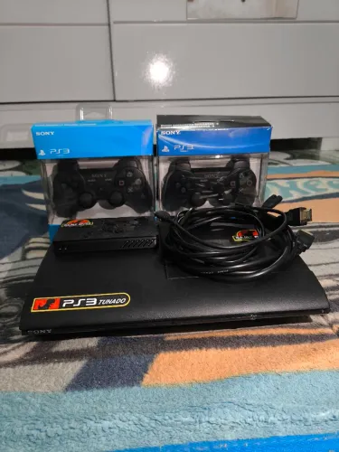 Vende-se Ps3 Super Slim Desbloqueado 