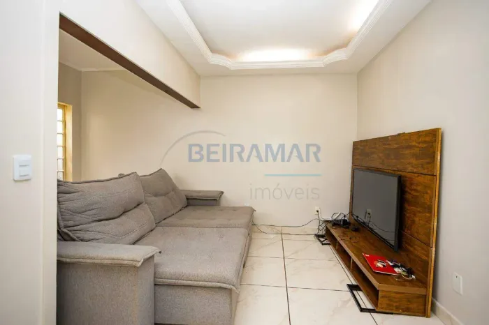 QNL 18, Conjunto D Casa de 3 Quartos sendo 2 Suítes, Sozinha no Lote e com Vaga de Garage