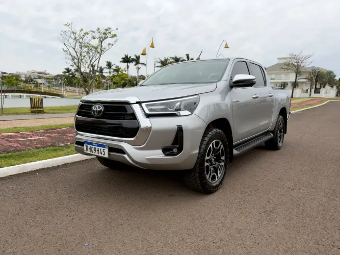 Toyota Hilux CD SRX 4X4 2.8 TDI 16V Diesel Aut. 2021