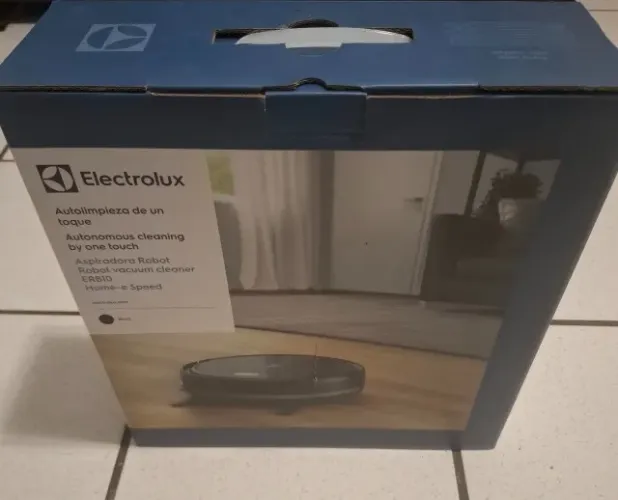 Robô aspirador Electrolux ERB10