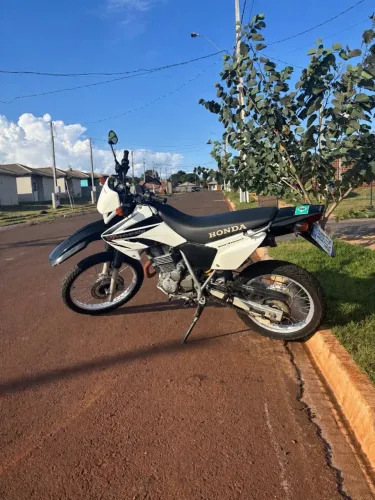 Tornado 2007 original nunca foi mexido motor ,nem foi pra trilha