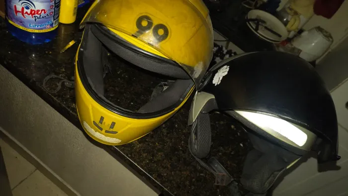 Capacete quebra galho