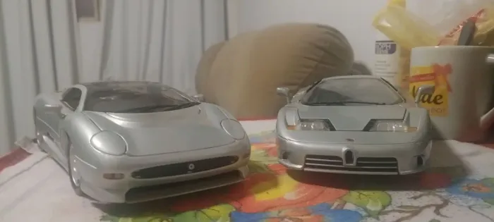 Bugatti x Jaguar 1:18