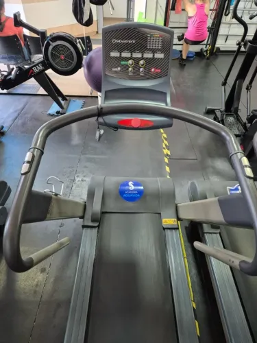 Esteira Profissional Movement LX 160 G3 | Pronta Entrega | Pagamento Facilitado
