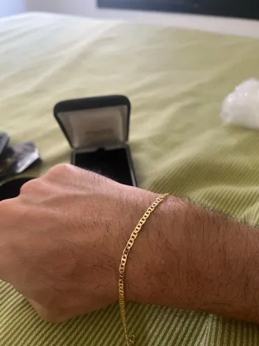 Pulseira modelo piestrine BANAHADA a ouro 18k
