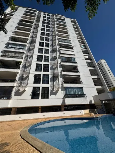 Edifício Vill Dei Fiori - Próximo a Praça Popular