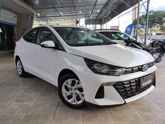Hyundai HB20S Comfort Plus 1.0 Flex 12V Mec. 2025