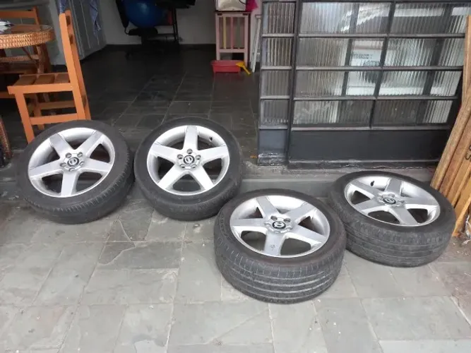 Rodas aro 17 Volvo C30