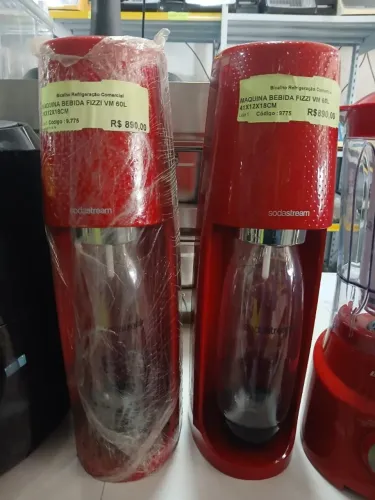 MAQUINA DE BEBIDA FIZZI