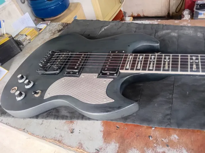 Guitarra sg Giannini antiga top