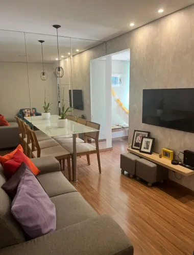 Aluga-se apartamento mobiliado 