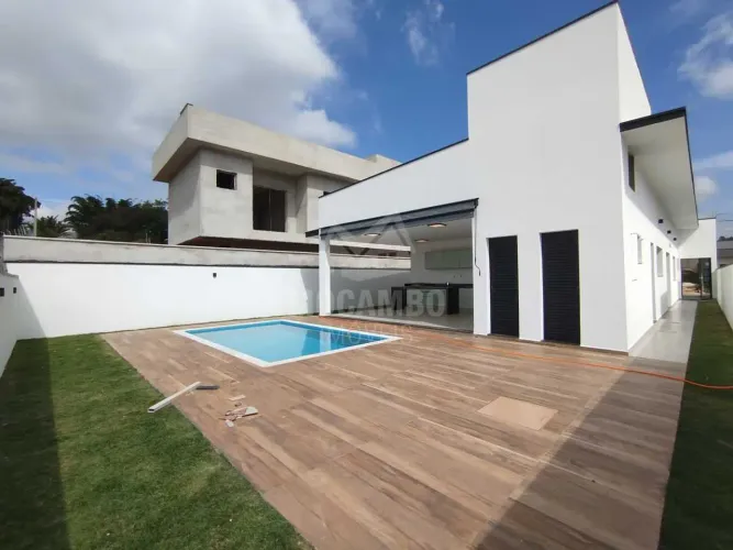 Casa em Condomínio : / Residencial / Loteamento Terras da Fazenda