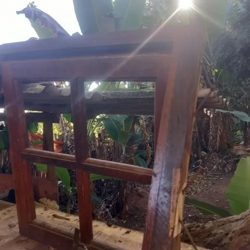 Janela madeira maciça Peroba
