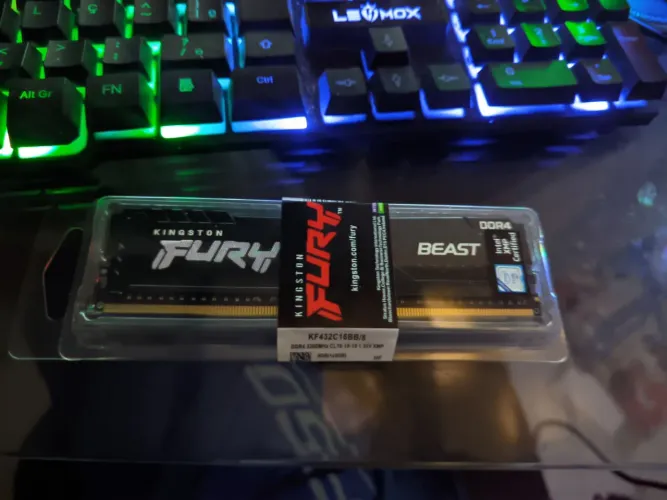 Memória ram hyperx 8GB ddr4 