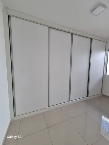 guarda roupa  e cabeceira