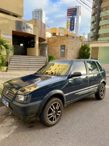 Fiat Uno Mille Celeb. WAY Econ. 1.0 F.flex 4P 2009