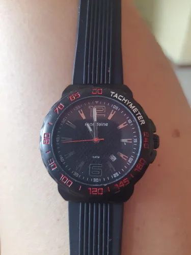 Relógio Novo e lindo Mondaine.