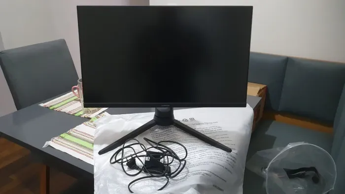 MONITOR PARA PEÇAS