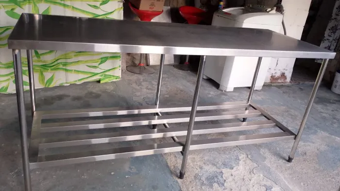 Mesa de produção seminova
