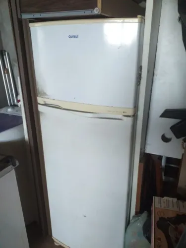 Vendo Geladeira 
