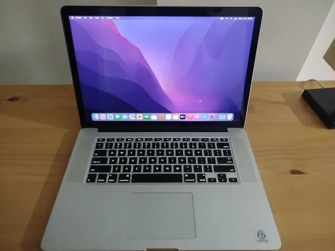 MacBook Pro 2015 Intel / 16GB de RAM / SSD 250GB
