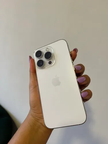 iPhone 14 Pro c/ nota