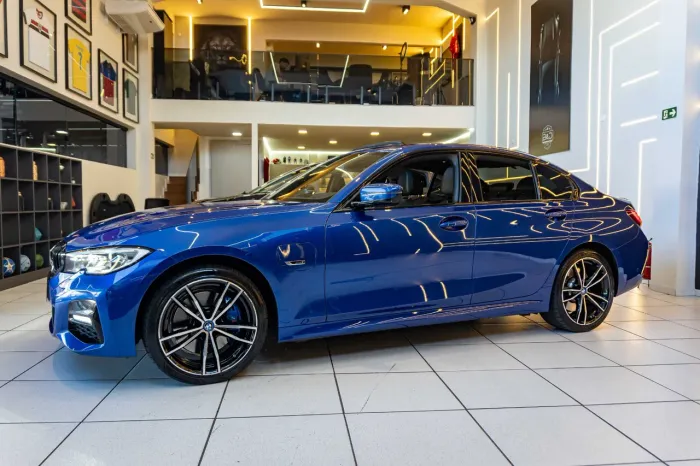 BMW 330E M Sport 2.0 Turbo Híbrido AU 2022