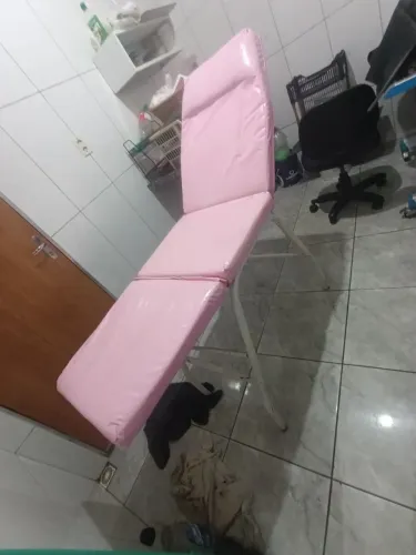 Cama de fazer sombrancelha