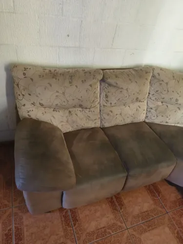 Sofá grande de canto