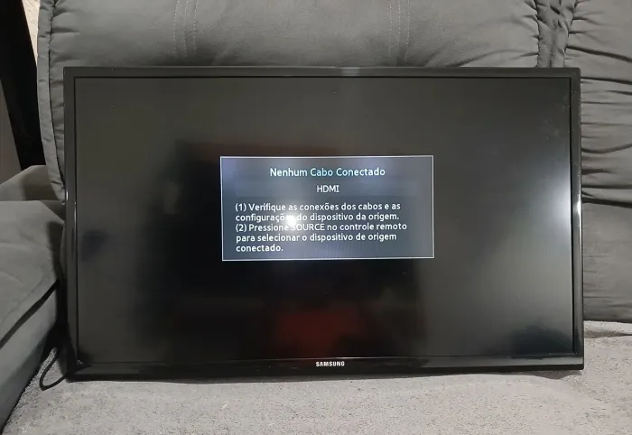 TV Samsung 32" LED - Modelo UN32FH4205 (Excelente Estado)